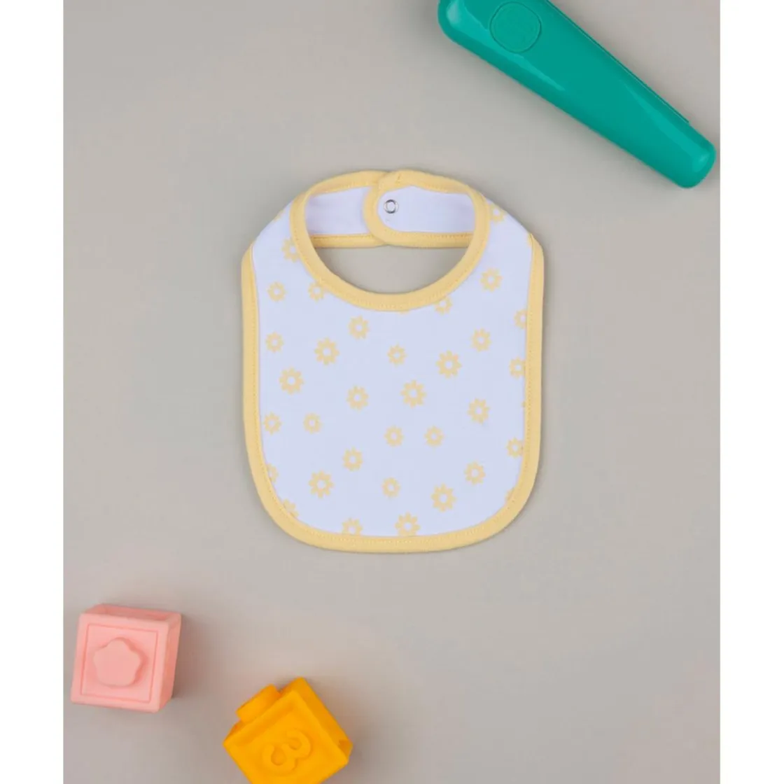 Prenatal Babero para Niña Blanco y Amarillo con Margaritas