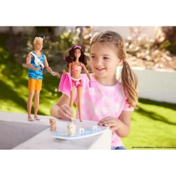 MATTEL Barbie - Muñeca Barbie con tabla de surf y accesorios ㅤ* Muñecas