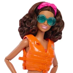 MATTEL Barbie - Muñeca Barbie con tabla de surf y accesorios ㅤ* Muñecas