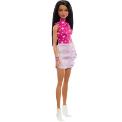 MATTEL Barbie - Muñeca Fashionista con Vestido Rosa Metálico ㅤ
