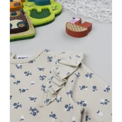 Prenatal Conjunto niña beige y azul con flores