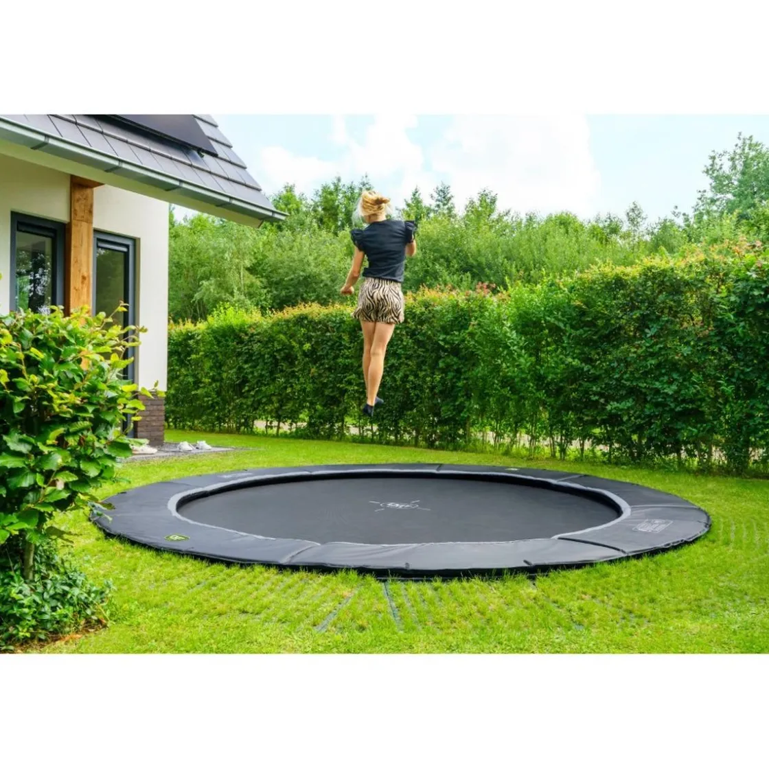 Exit Toys Exit - Cama elástica de suelo Dynamic 305 cm negro con perímetro de seguridad