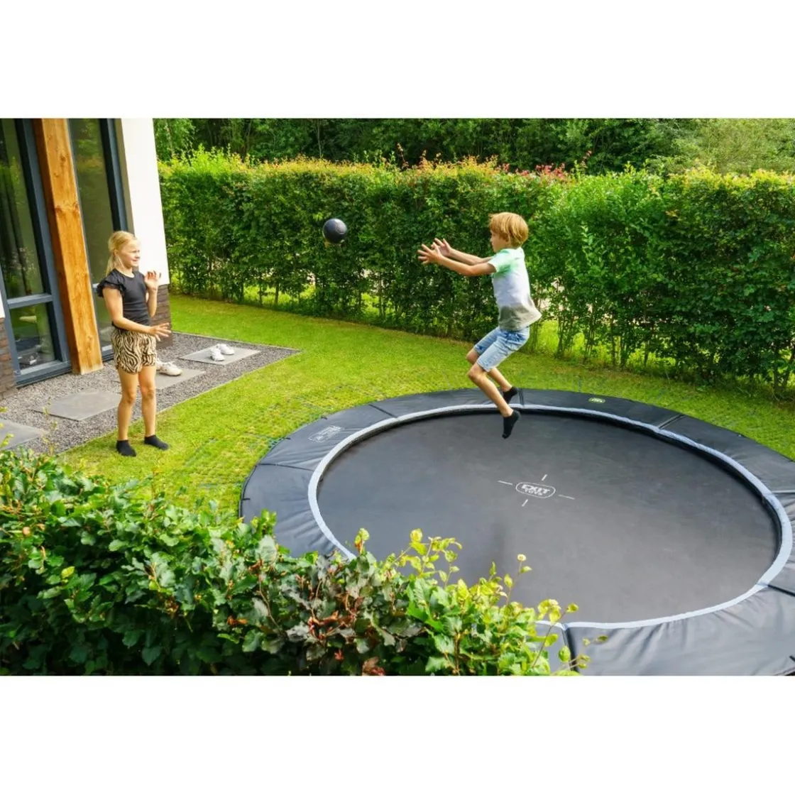 Exit Toys Exit - Cama elástica de suelo Dynamic 305 cm negro con perímetro de seguridad