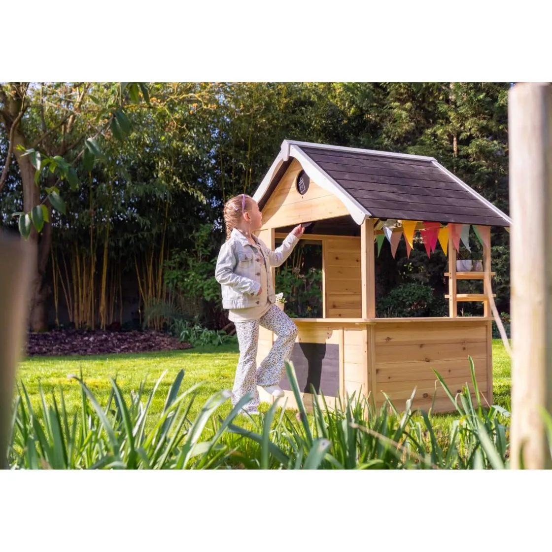 Exit Toys Exit - Casa de madera Hika para jardín