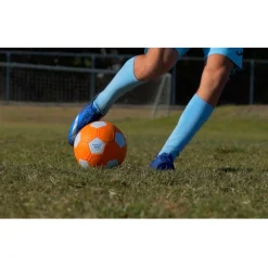 STOMPEEZ Kickerball - Balón con efecto (Varios Colores)