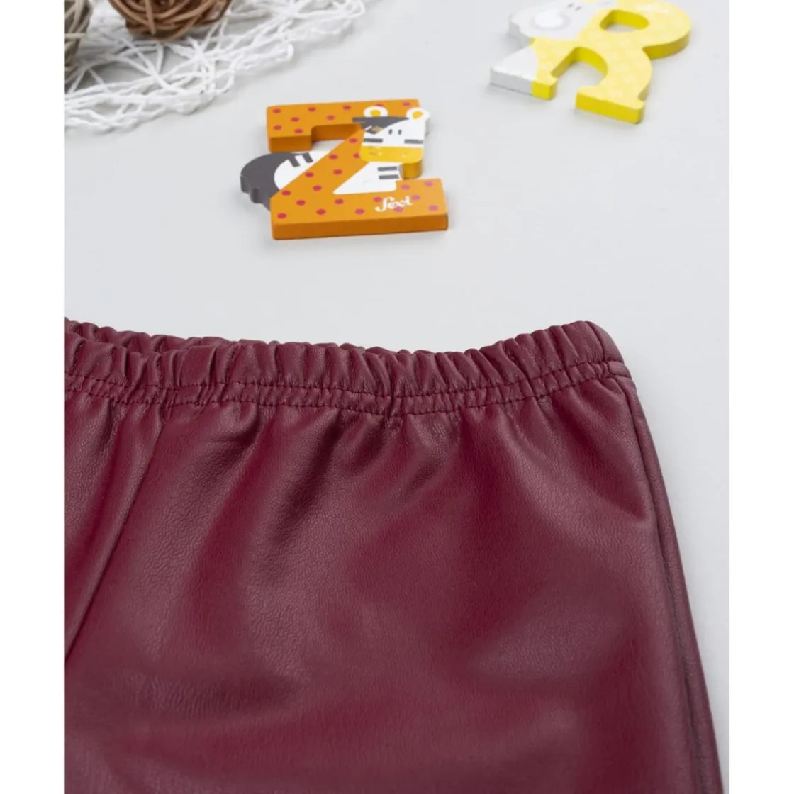 Prenatal Leggings efecto piel burdeos para niña