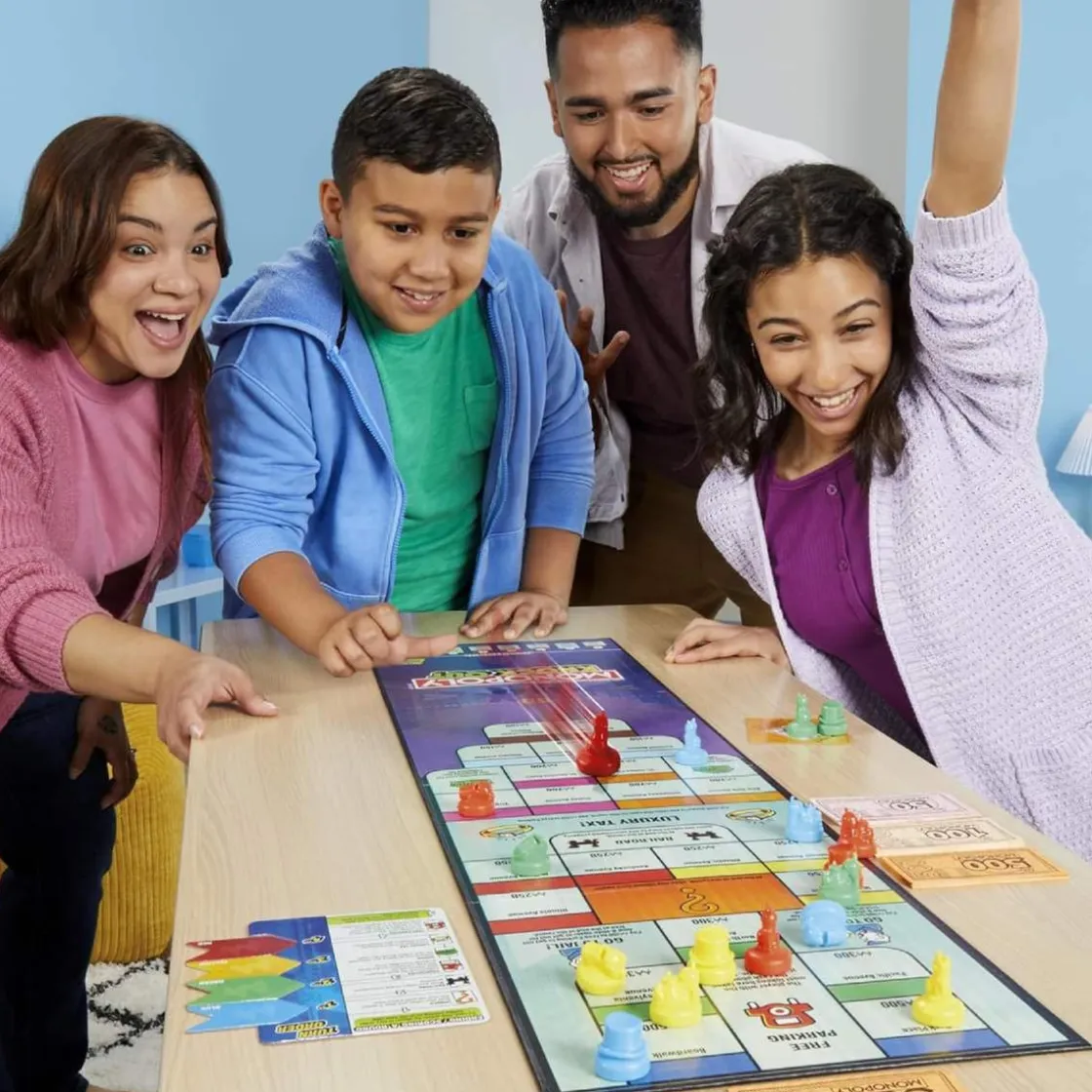 HASBRO EUROPEAN Monopoly Knock Out