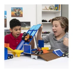 SPIN MASTER Monster Jam - Camión 2 en 1 transformación