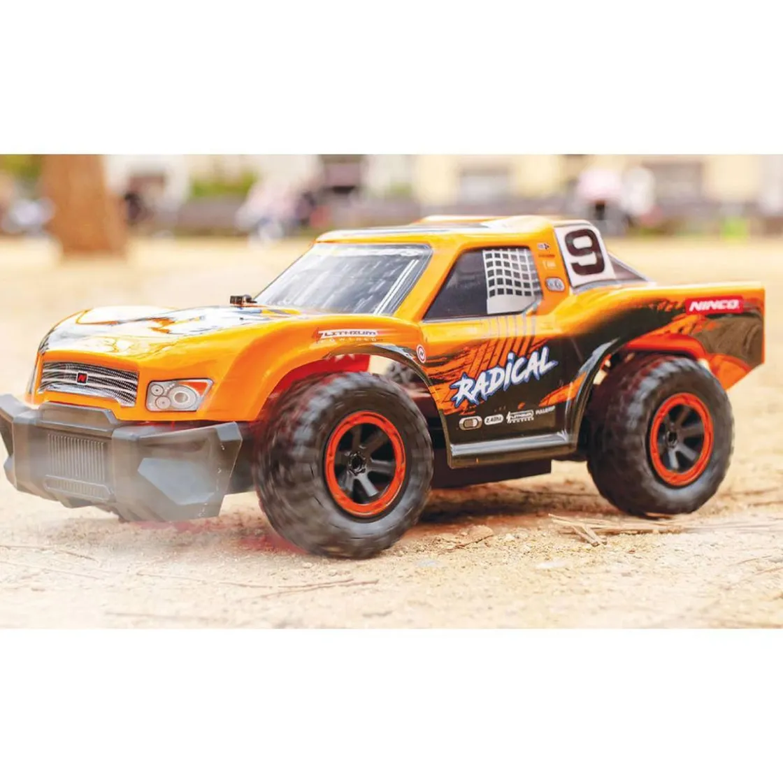 NINCO Racers - Vehículo Radical 1:14 radiocontrol