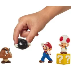 NINTENDO - Super Mario - Set Diorama Dehesa Bellotera con 4 Figuras y 1 Accesorio ㅤ* Figuras De Acción