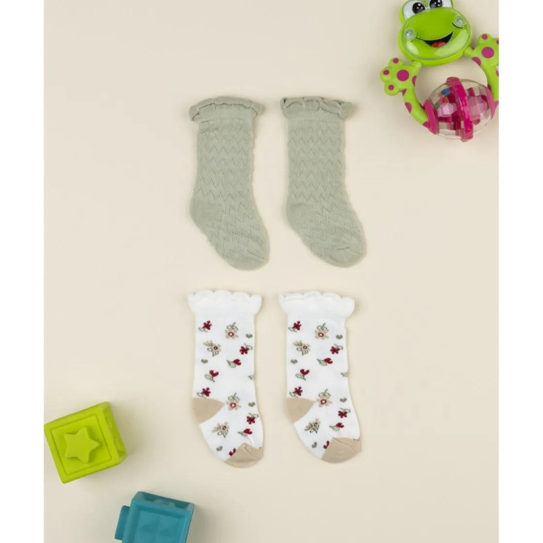 Prenatal Pack 2 calcetines niña – algodón suave con volante