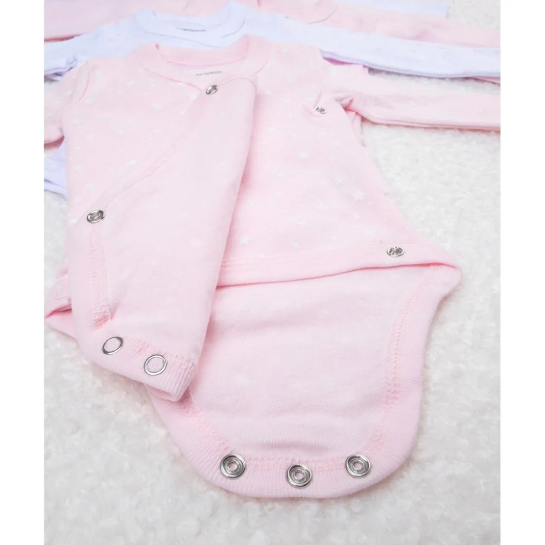 Prenatal Pack de 5 bodies rosas, blancos y con estrellitas