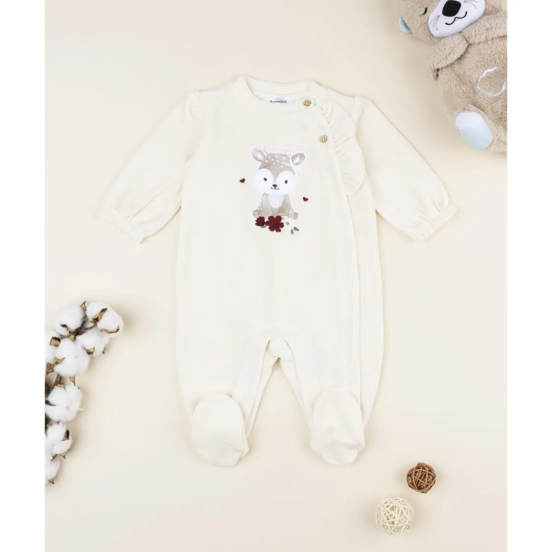 Prenatal Pelele de terciopelo crema con ciervita para recién nacida