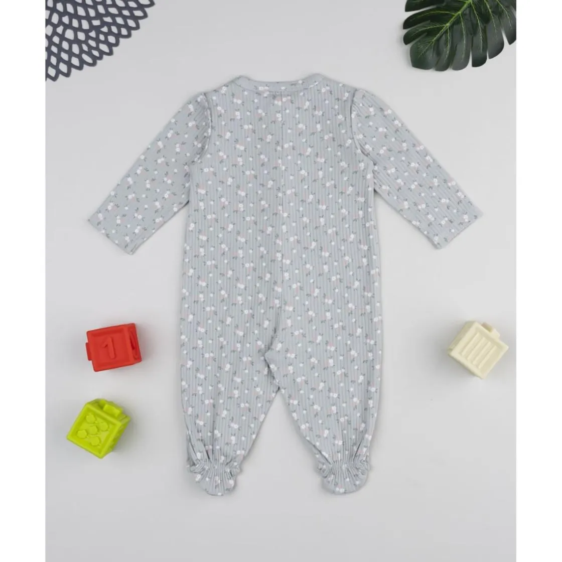 Prenatal Pelele verde flores