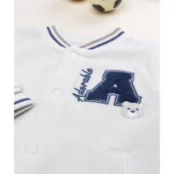 Prenatal Pijama beige de terciopelo con parche “Adorable”