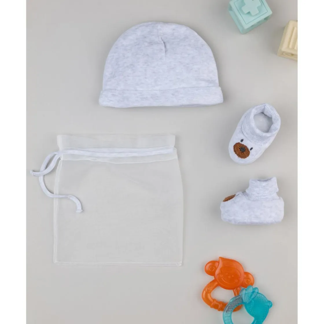 Prenatal Set de Gorro y Patucos para Bebé Niño en Gris